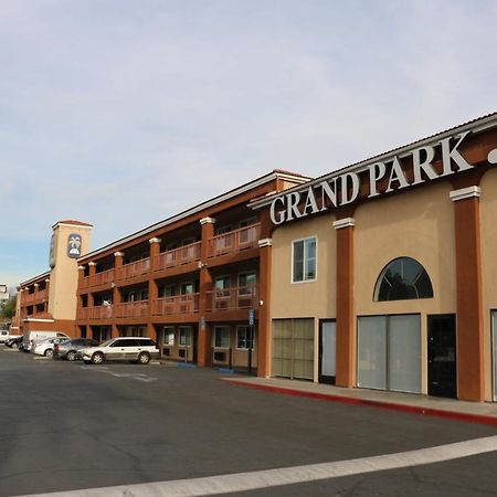 Grand Park Inn Baldwin Park Esterno foto