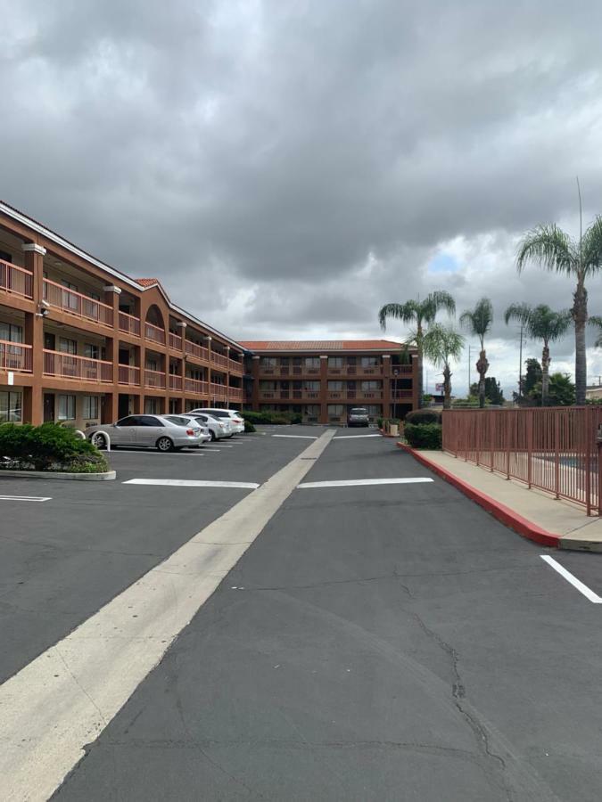 Grand Park Inn Baldwin Park Esterno foto