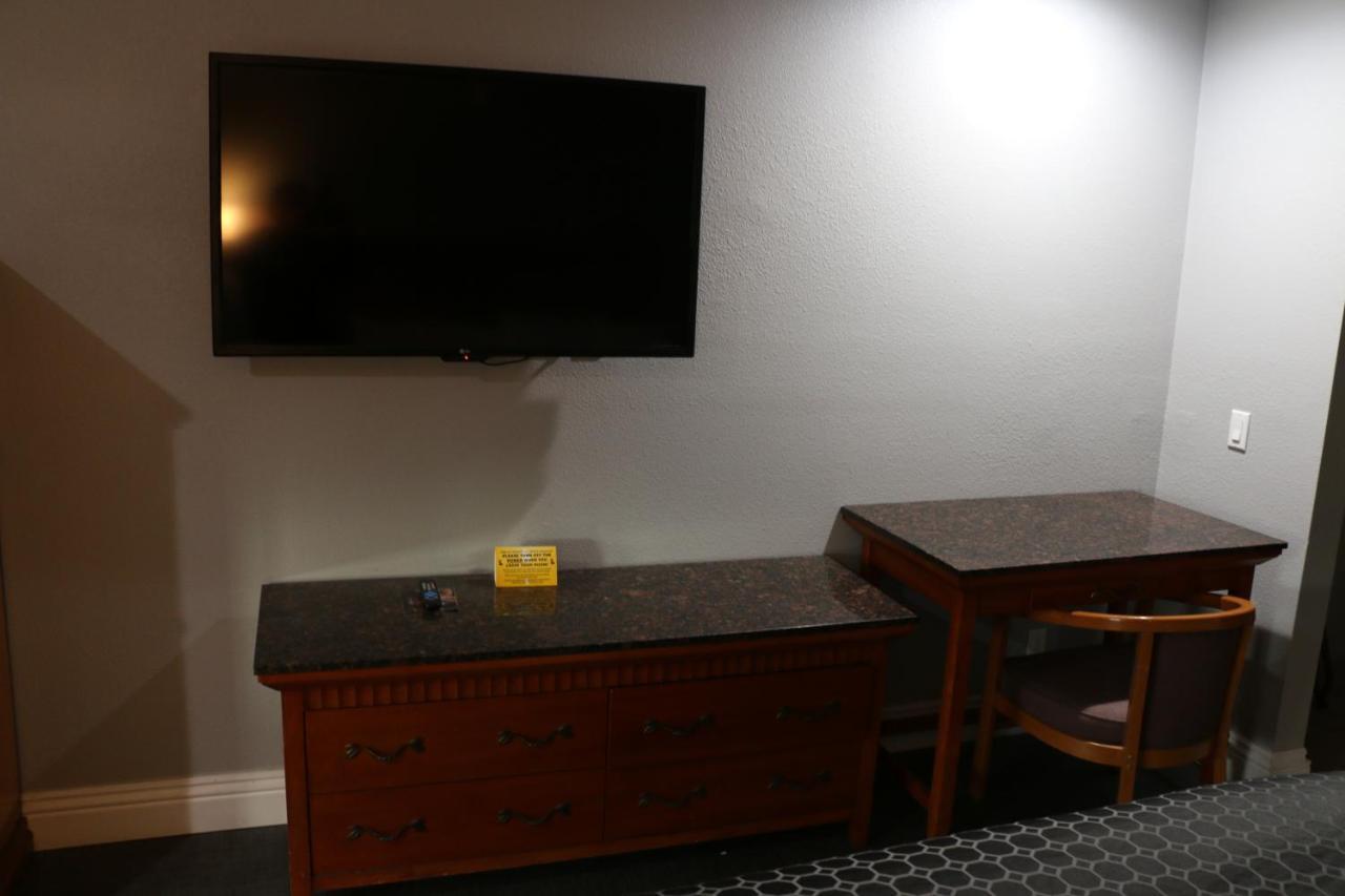 Grand Park Inn Baldwin Park Esterno foto