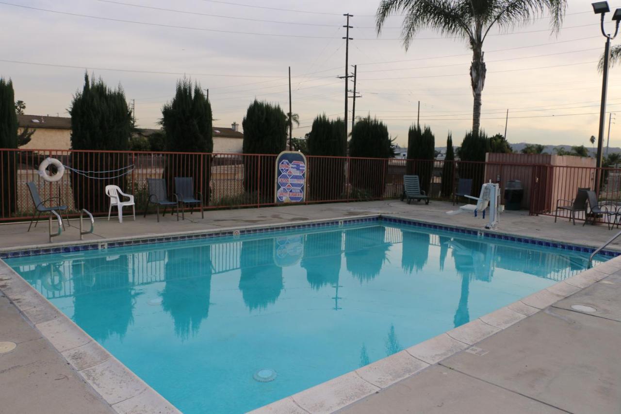 Grand Park Inn Baldwin Park Esterno foto