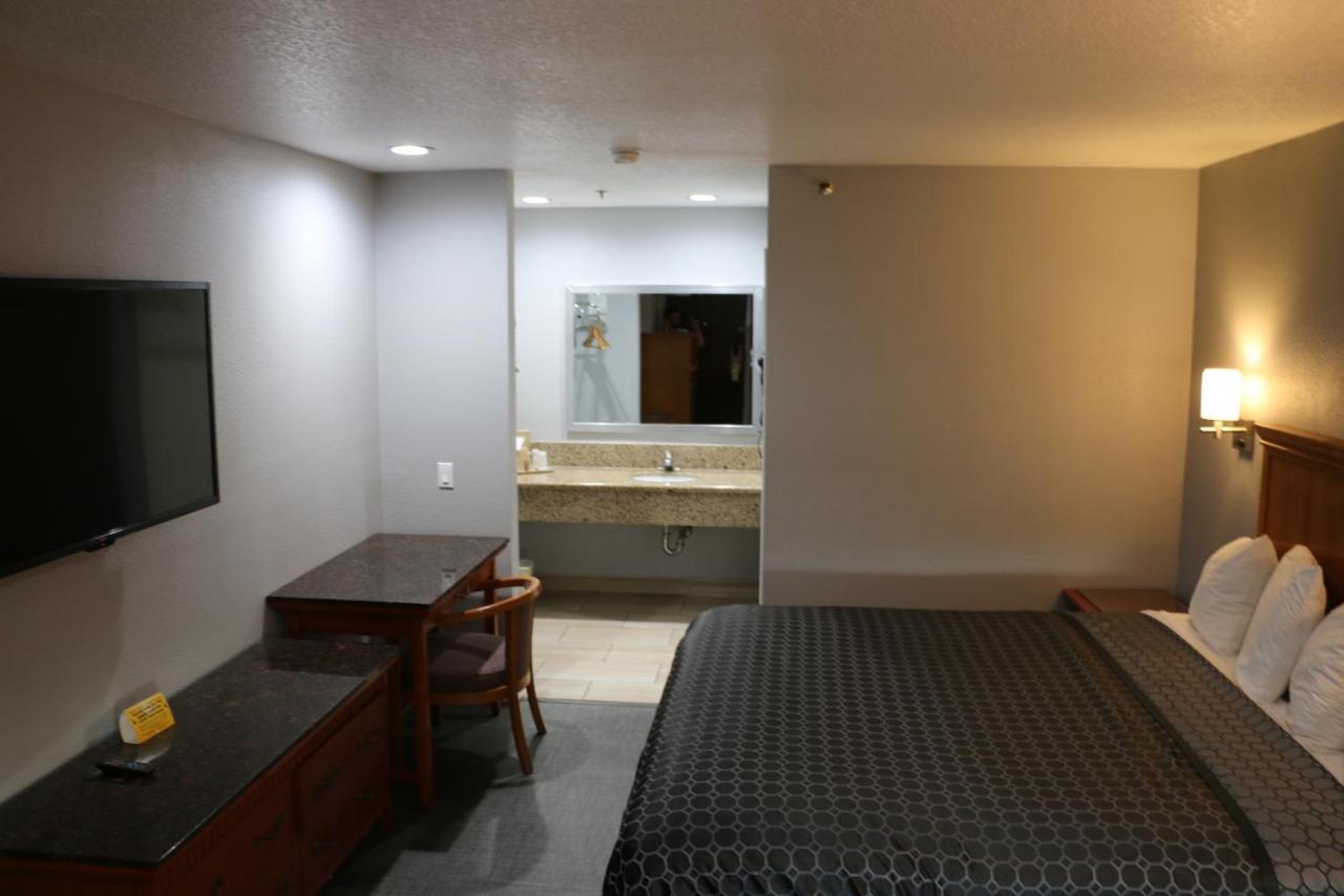 Grand Park Inn Baldwin Park Esterno foto